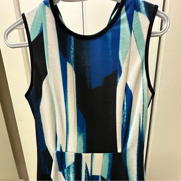 Calvin Klein dress - Picture 3 of 3